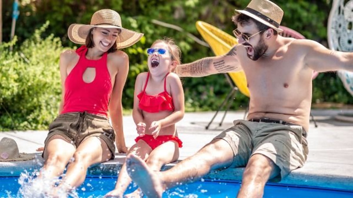 18 people share the most ridiculous family house rule they've heard someone enforce.