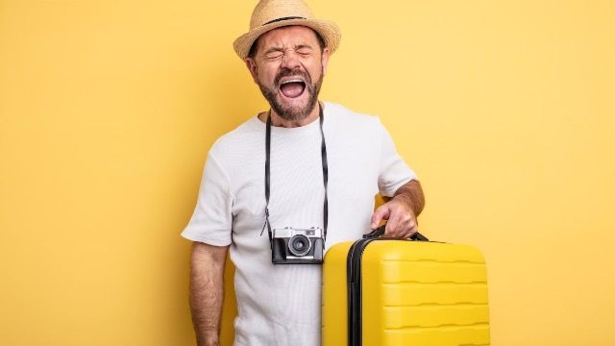 Man asks if he's wrong to ask for 'small favor' from stranger at the airport.