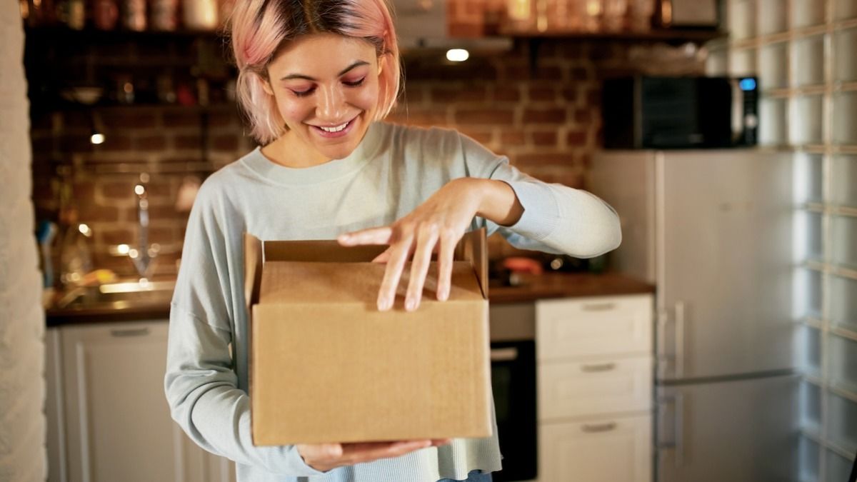 'AITA for posting about my 'maternity box' on social media when my stepsister never got one?'