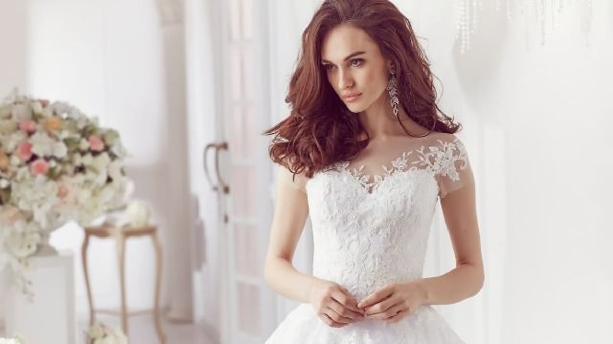 'AITA for using a 'jacket of shame' to keep my mother-in-law from wearing a wedding dress?'