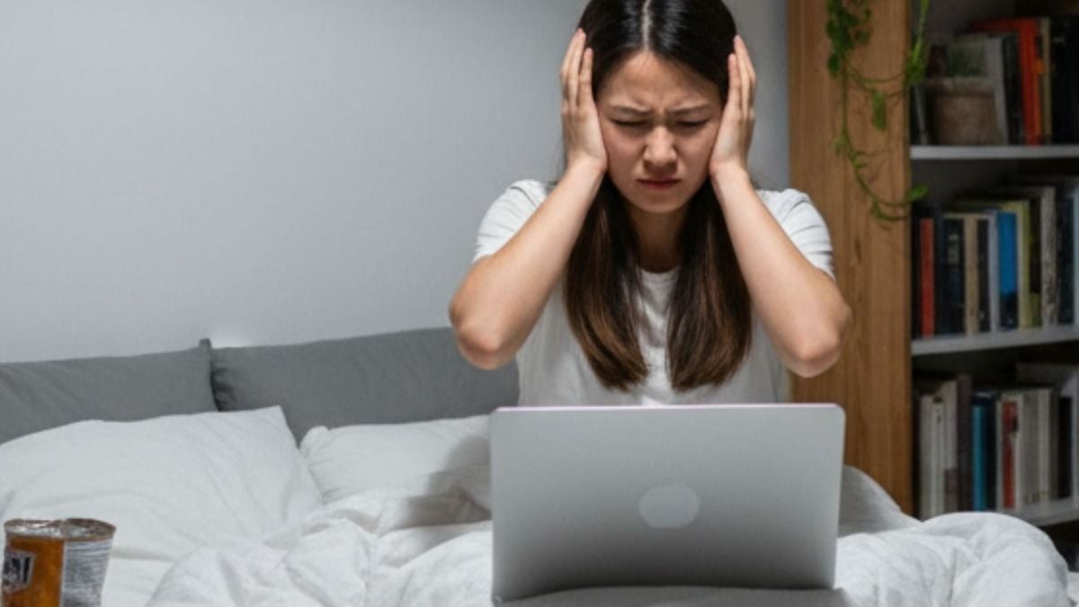 'AITA for changing the WiFi password and not telling my roommate?'