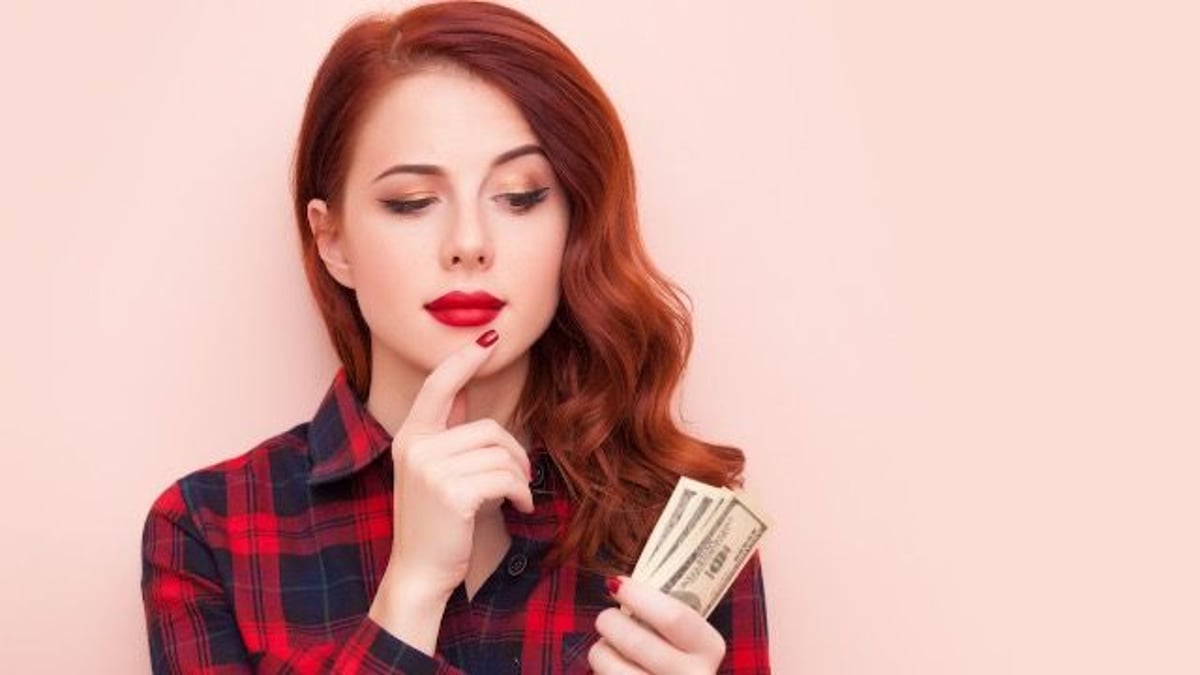 Man creates financial ultimatum for 'manic' fiance she says, 'you're being selfish.'