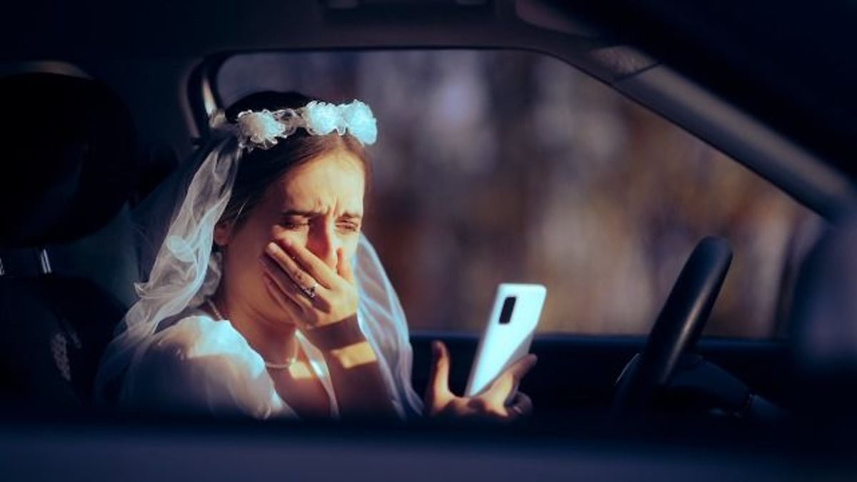 14 posts about entitled brides behaving badly.