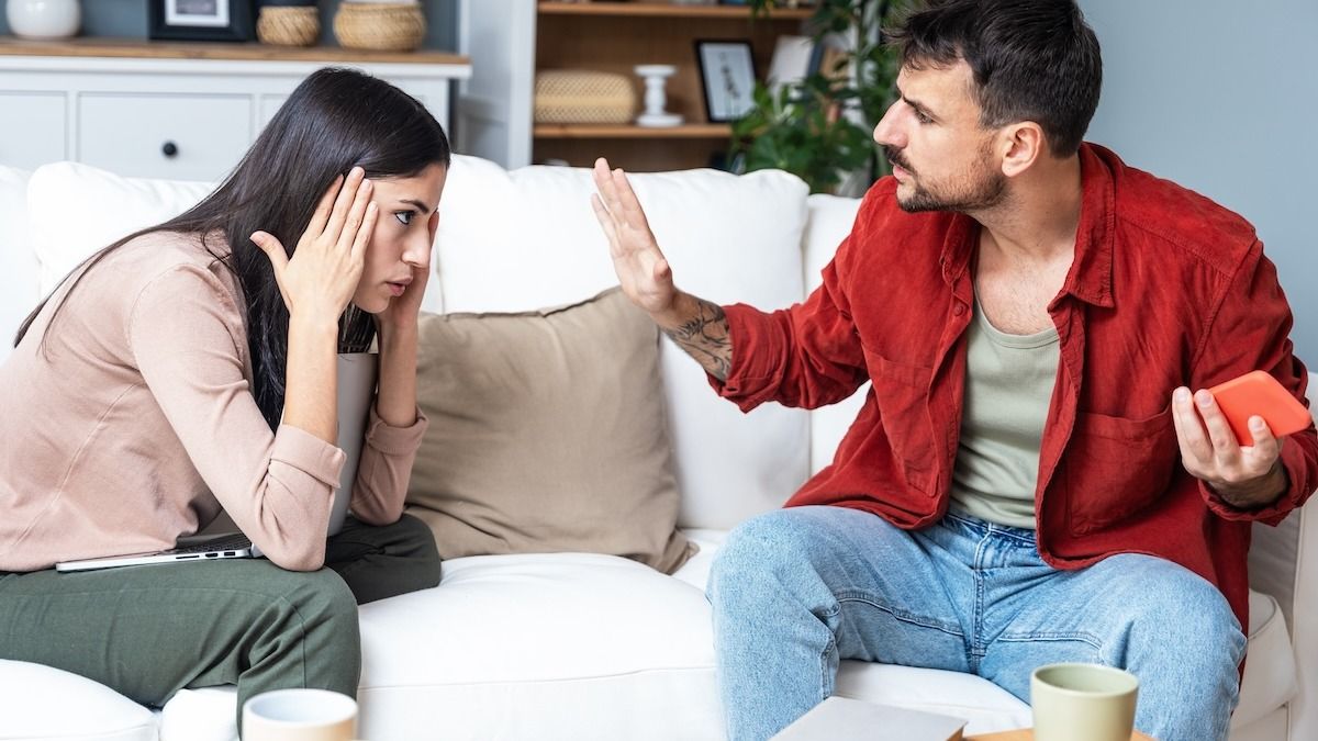 'AITA for going away the same weekend as my BF, leaving him to look after our daughter?' UPDATED