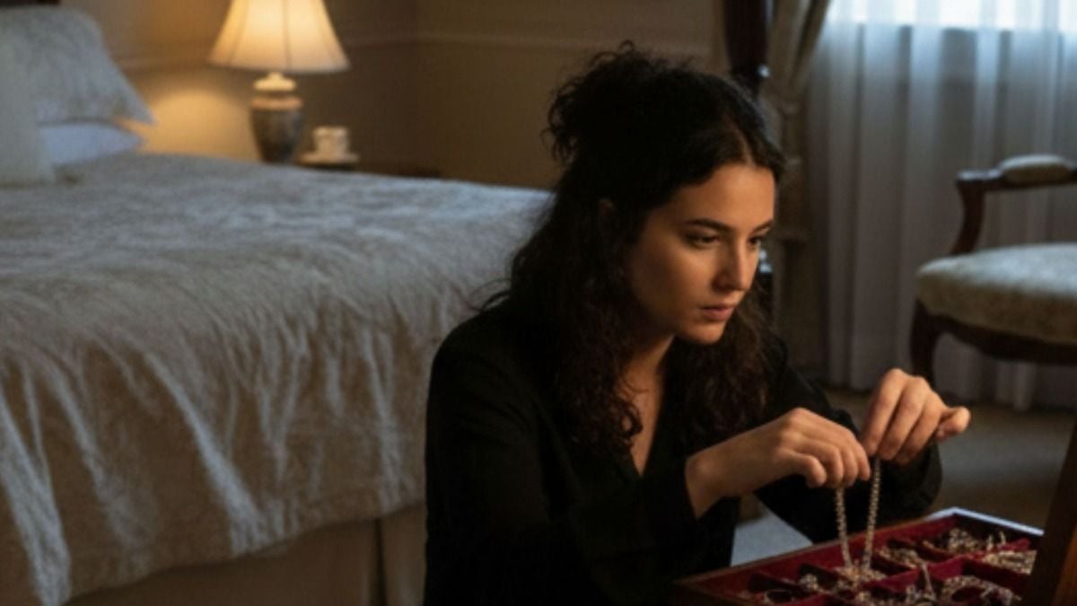 'AITA for 'hiding' assets from my aunt's estate from my cousins?'