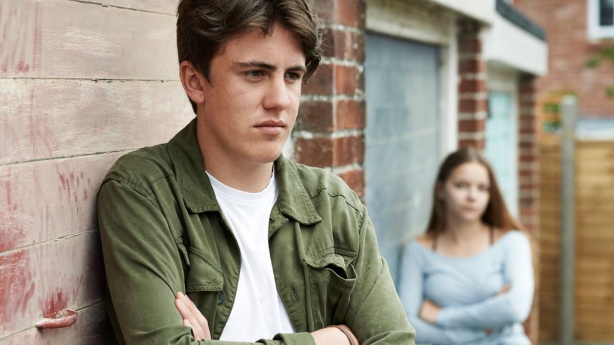 'AITA for refusing to see my twin sister because she took my ex's side in the breakup?'