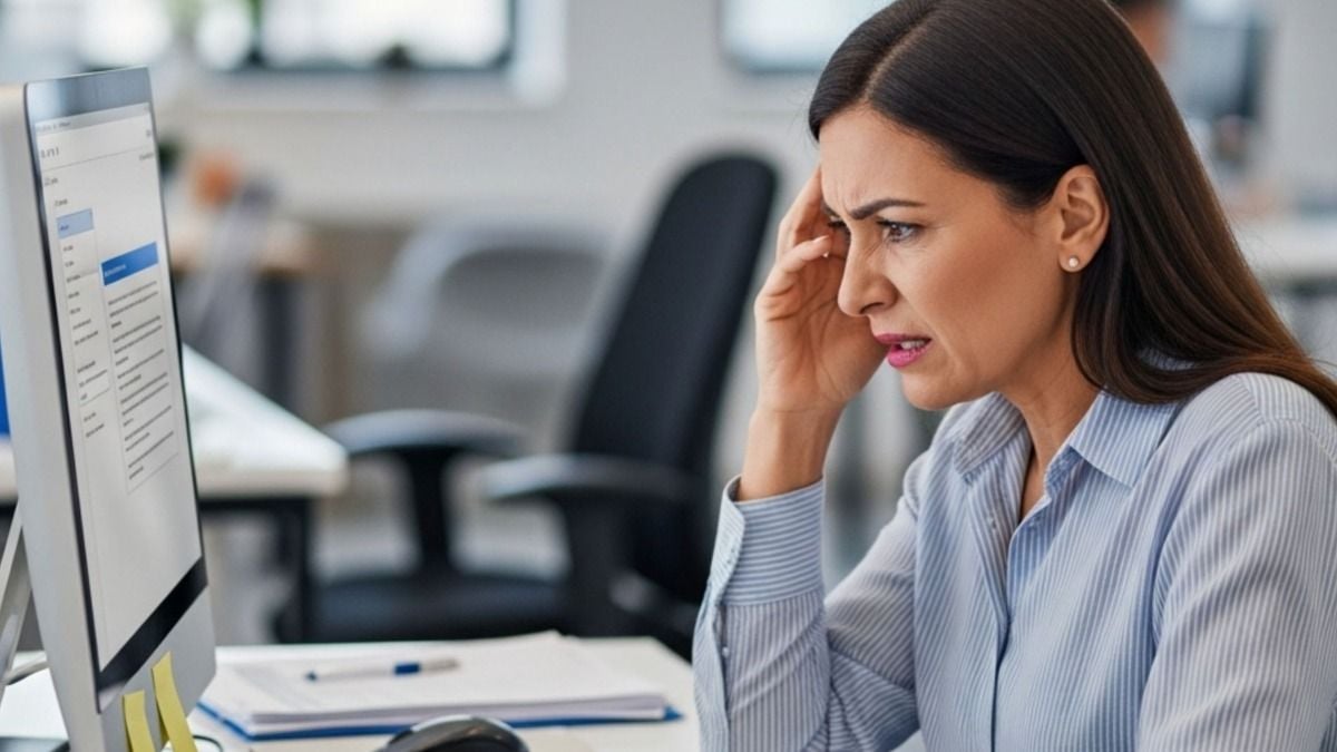 'AITA for making a 50-year-old woman cry for not knowing how to use a computer?'