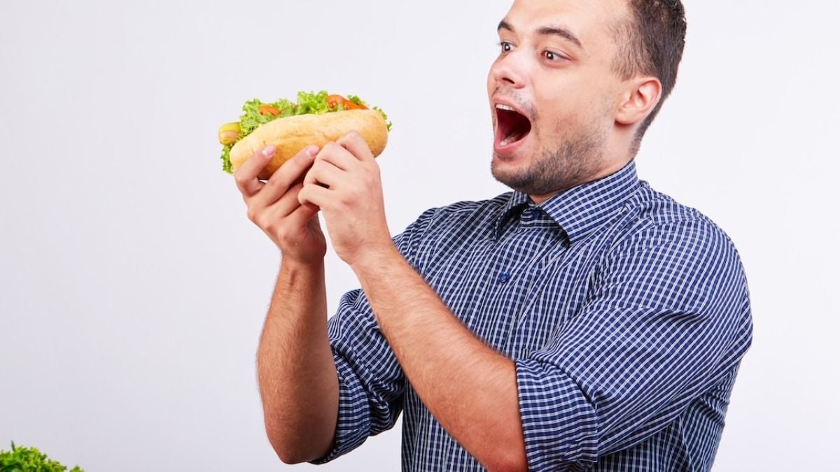 Man beats his girlfriend's dad in a hot dog eating contest, 'let the best man win.' AITA?