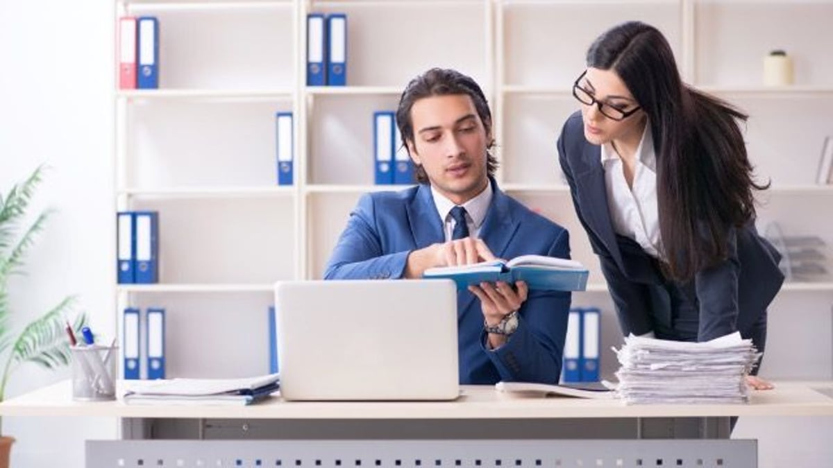 Man maliciously complies with boss' dress code then uses handbook to get revenge.