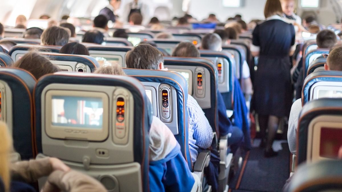 Man refuses to give his seat up on the plane so a child could sit next to his dad 'behave yourself.' AITA?