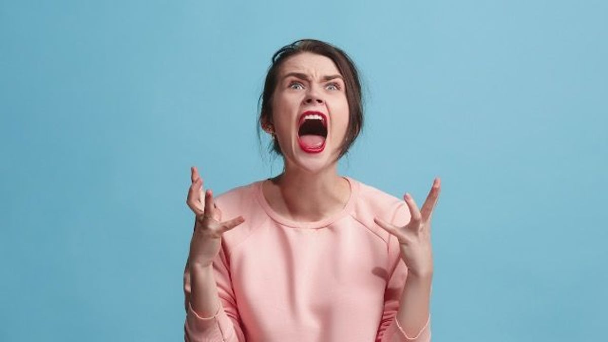 Daughter calls mom a 'soulless b*tch' after what she does to her sister.