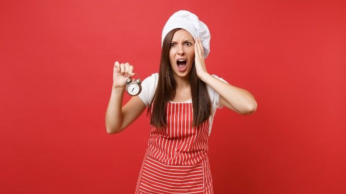 Mom gets revenge on daughter when she says stepmom's cooking is better.