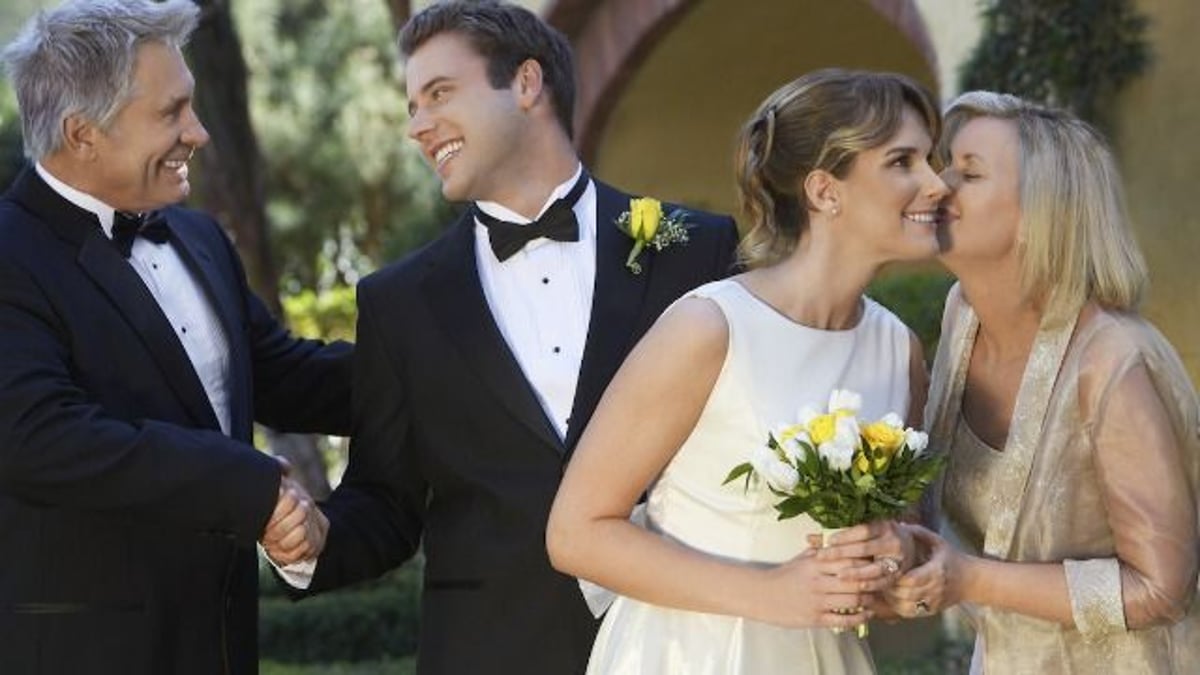 Mother-of-the-groom shows up to wedding with 'bridal' hair; bride asks her to leave.