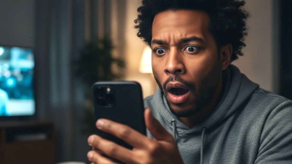 'My ex-fiancée ghosted me before our wedding. Fifteen years later, she reached out.' UPDATED