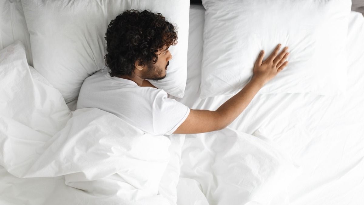 'My GF never cuddles with me. We went on vacation, she slept in the spare bed to avoid me.' MAJOR UPDATE