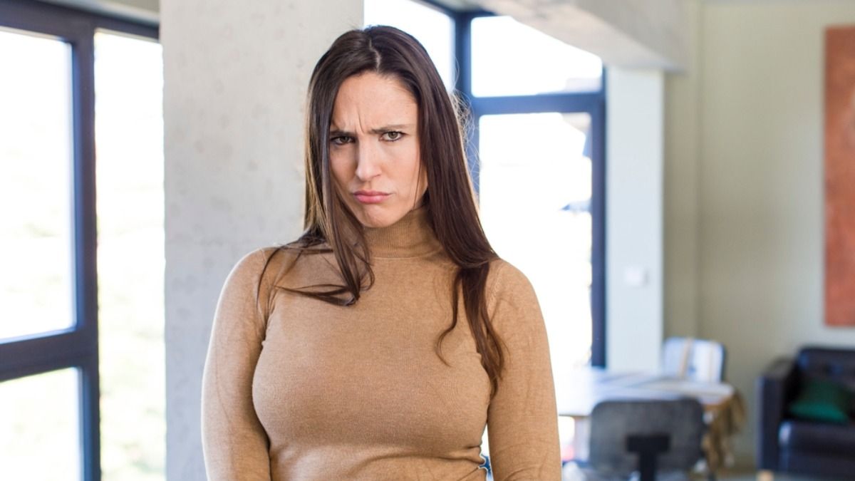 'AITA for being furious that my landlord only cleaned half of my apartment windows?'