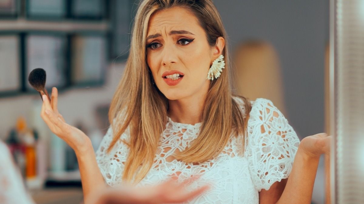 'AITA for refusing to allow my stepmom to attend my wedding?' UPDATED