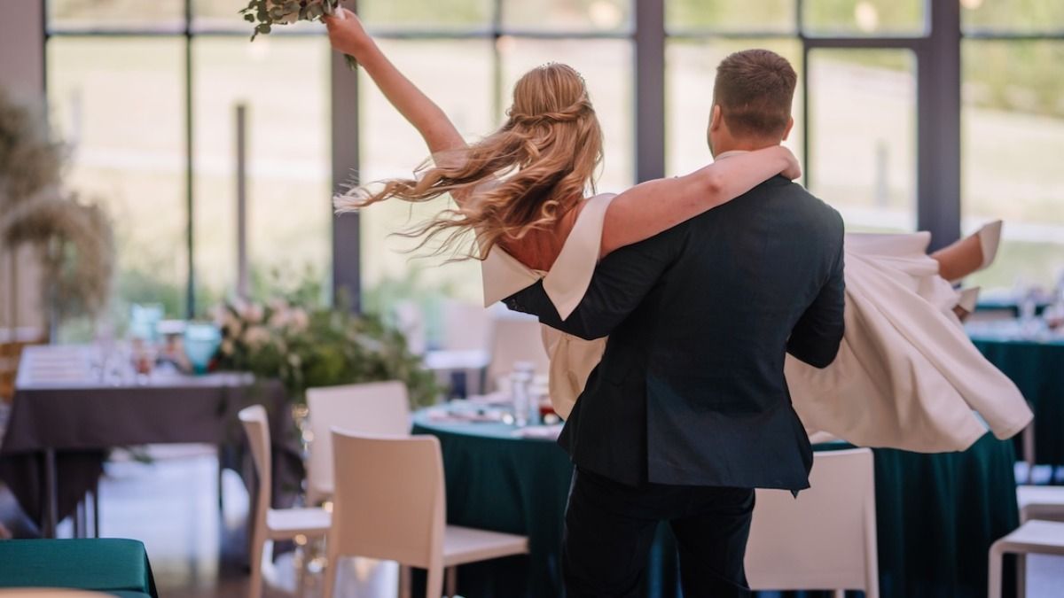 'AITA for not having alcohol at my wedding?' 'We have a lot of guests that are BIG drinkers.'