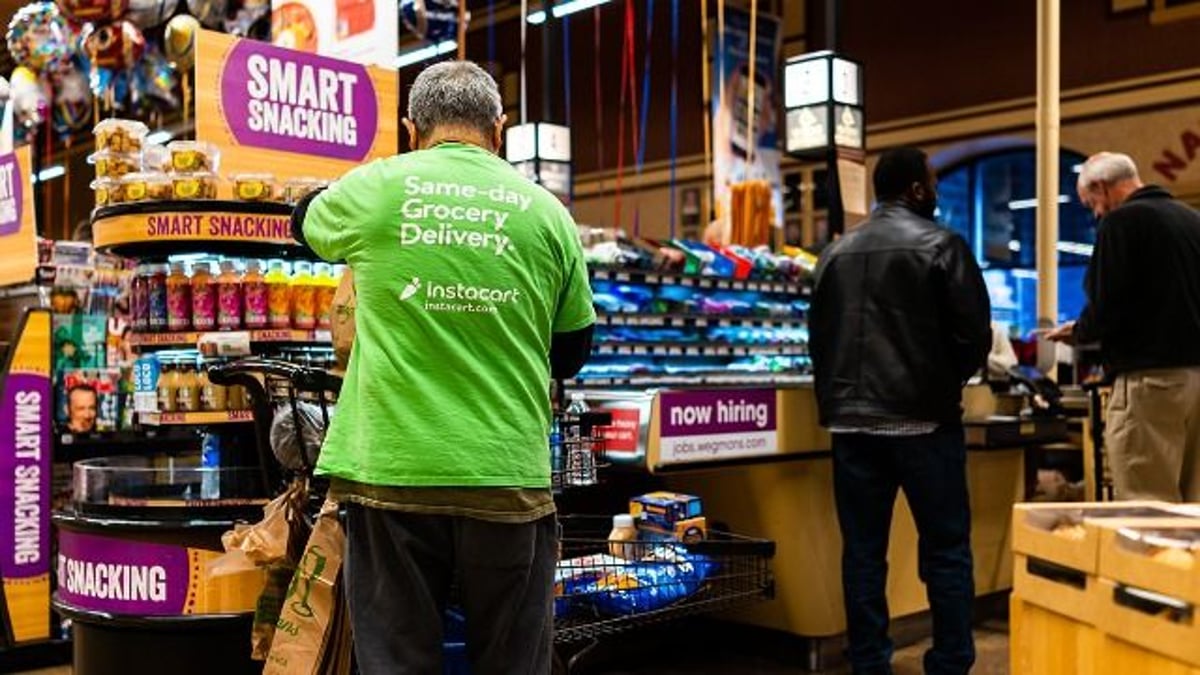 'AITA for refusing to give back the wrong grocery order to my Instacart shopper?'