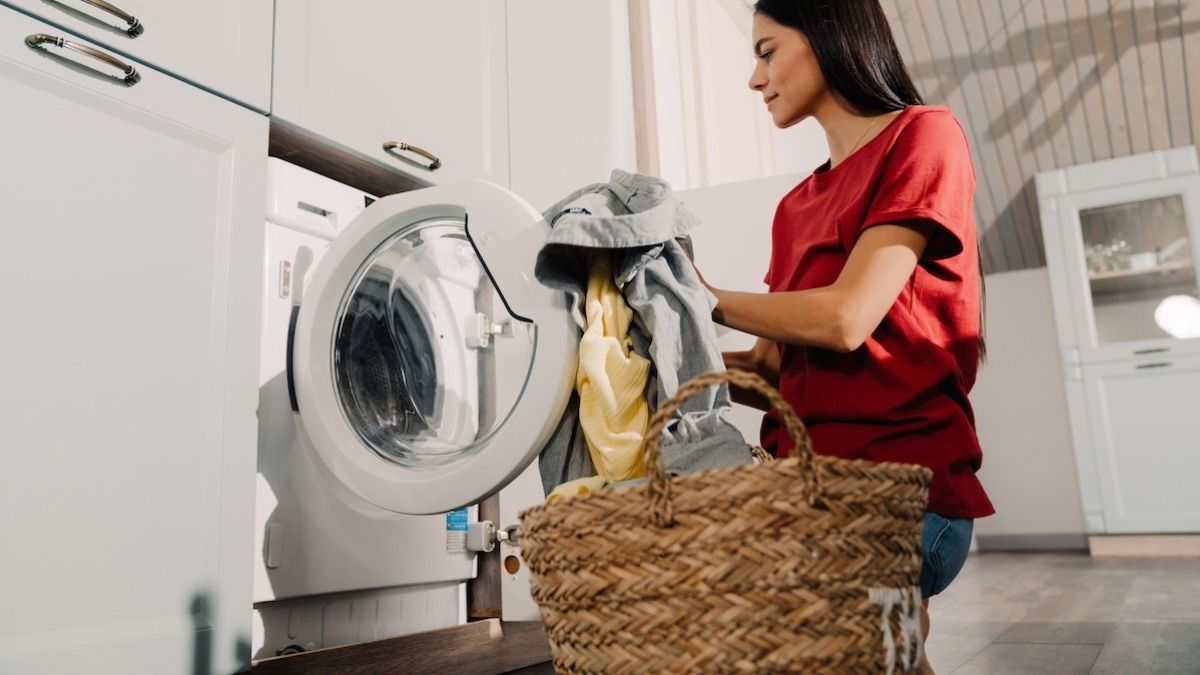 'AITA for refusing to do my BF's laundry after he told his mom I 'don't do anything' around the house?'