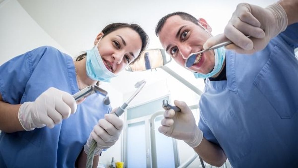 Man with dentist phobia wakes up mid procedure, tries to fight anyone in scrubs.