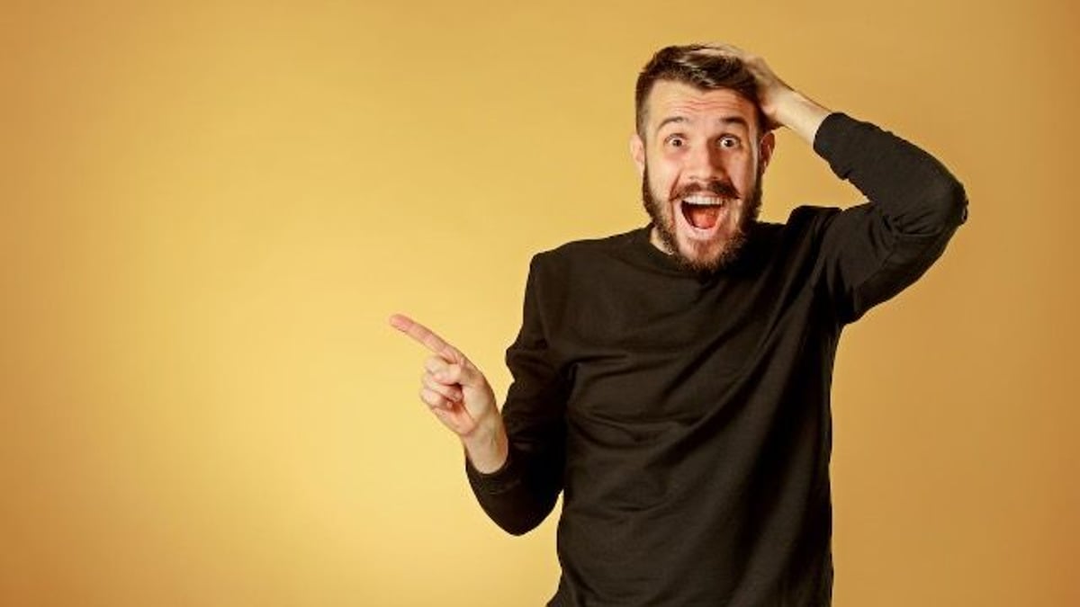 'AITA for not telling my girlfriend her food had shrimp in it?'