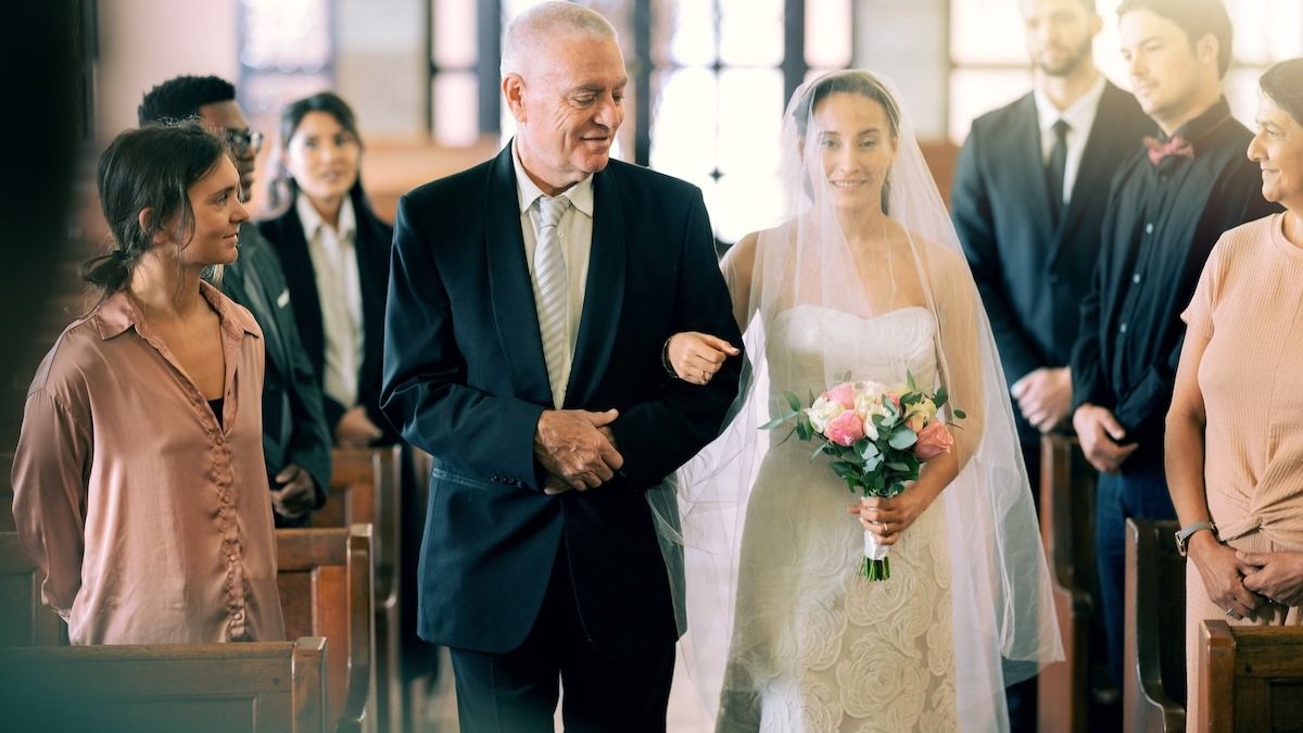 Sibling-of-the-groom kicks family member and infant out of child-free ceremony. AITA?