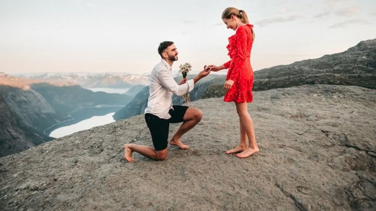 'AITA for not gifting my sister a second wedding gift?'