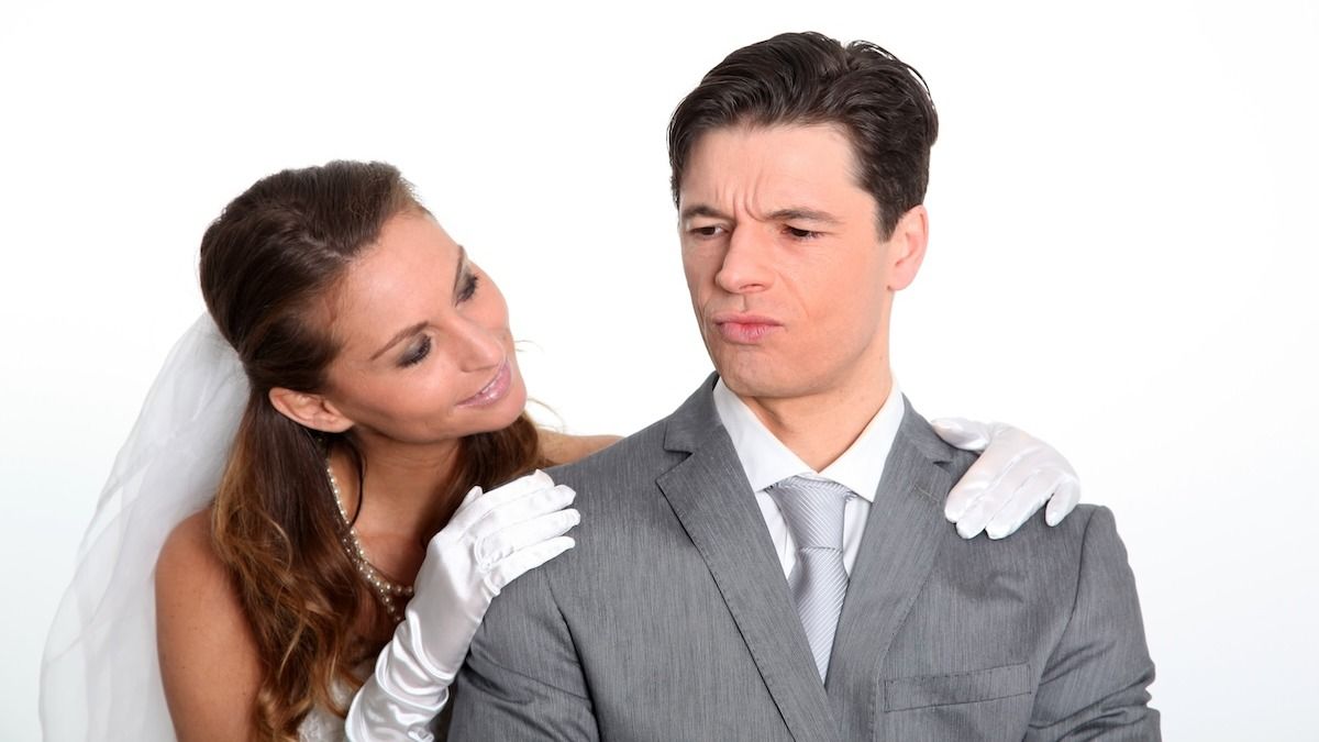 Man considers calling off wedding due to fiancée's insistence on inviting his 'toxic' parents. AITA? + UPDATE