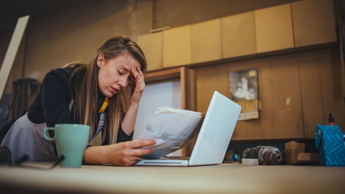 'AITA telling my family my sister couldn't work with me because of them?' UPDATED