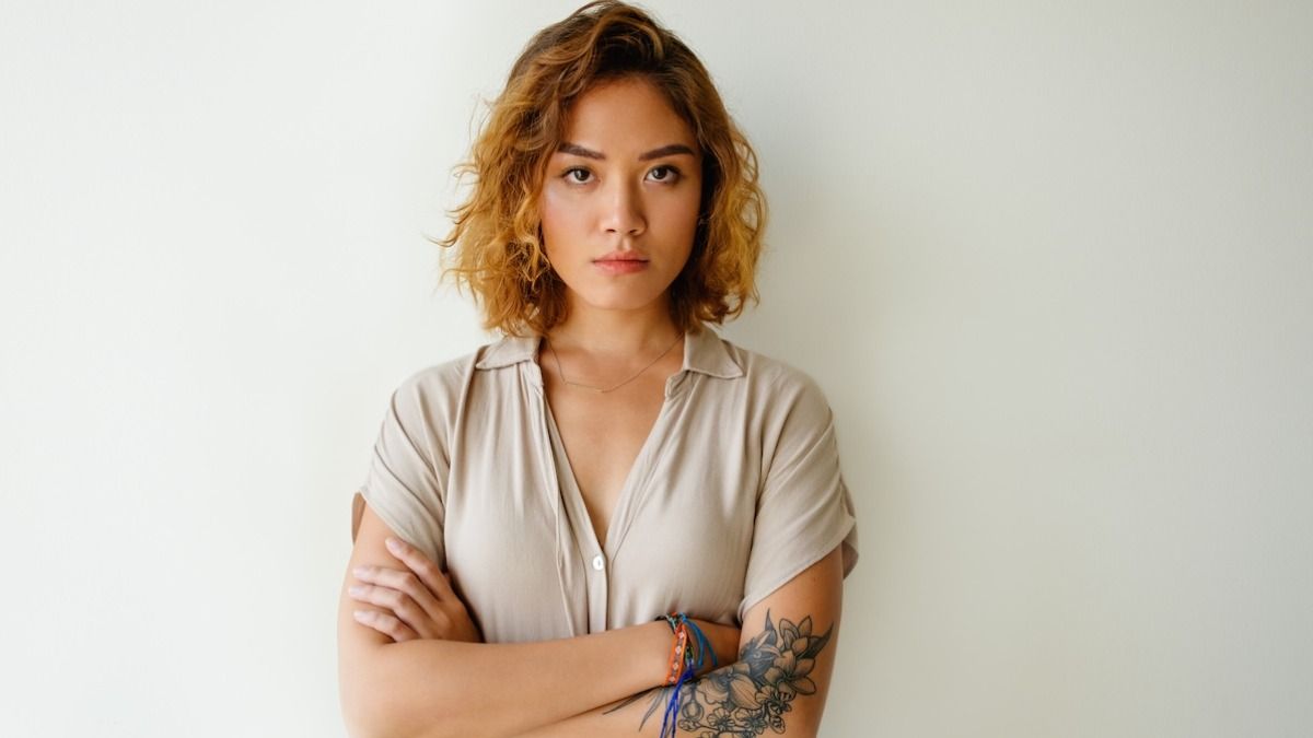 'AITA for telling my father's GF that it's not my fault she doesn't have any friends?' UPDATED