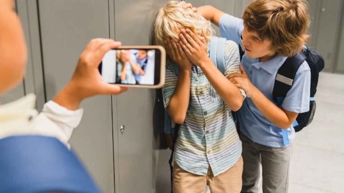 15 people who fought back against bullies share what happened.