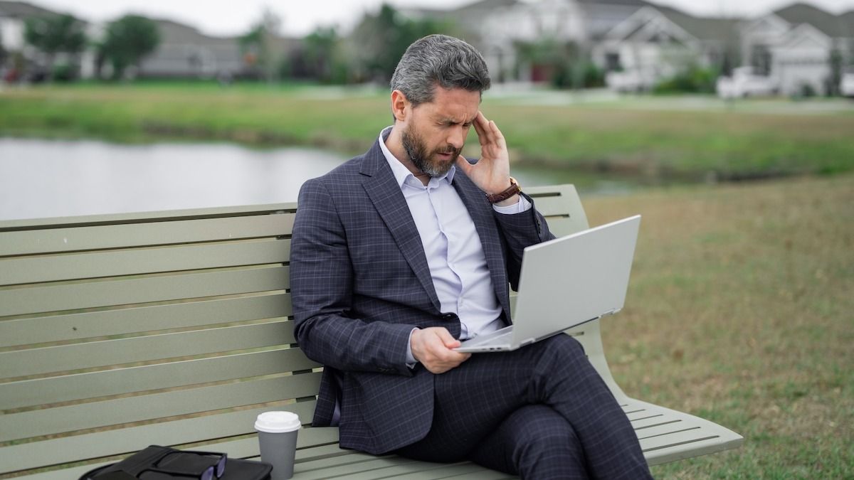 'AITA for bringing 6 people with me to my niece's wedding?'