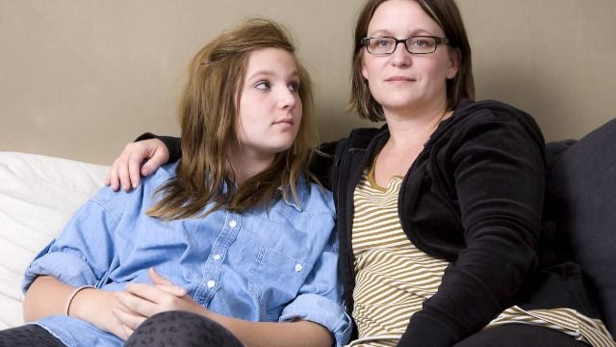 Woman's 13-year-old asks infertile SIL why she doesn't have kids, SIL tries to deflect.