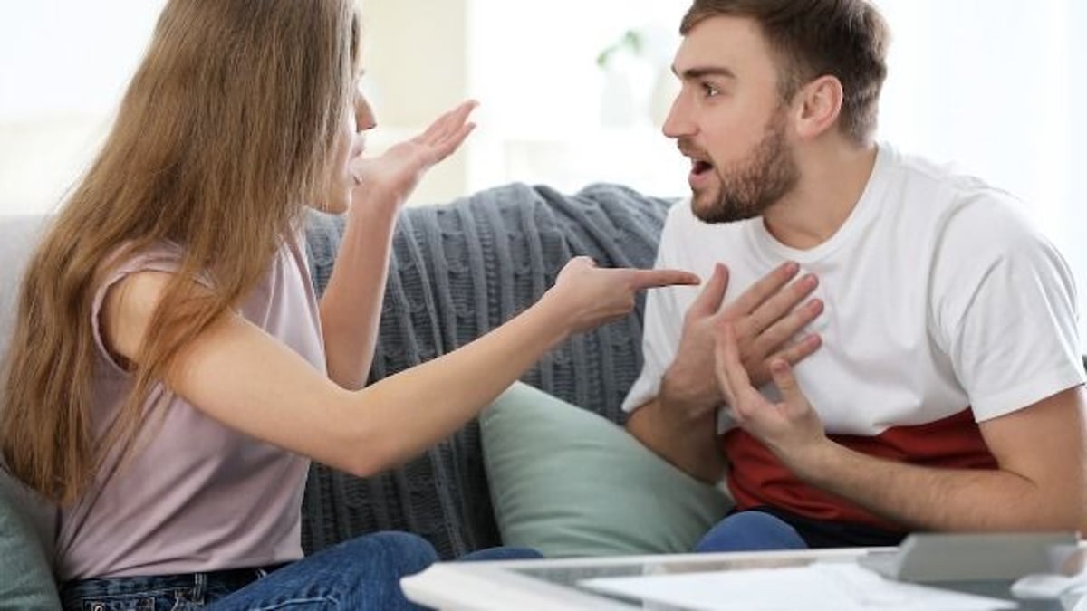 Woman wants to skip 'romantic getaway' with BF after he invites friend. AITA?