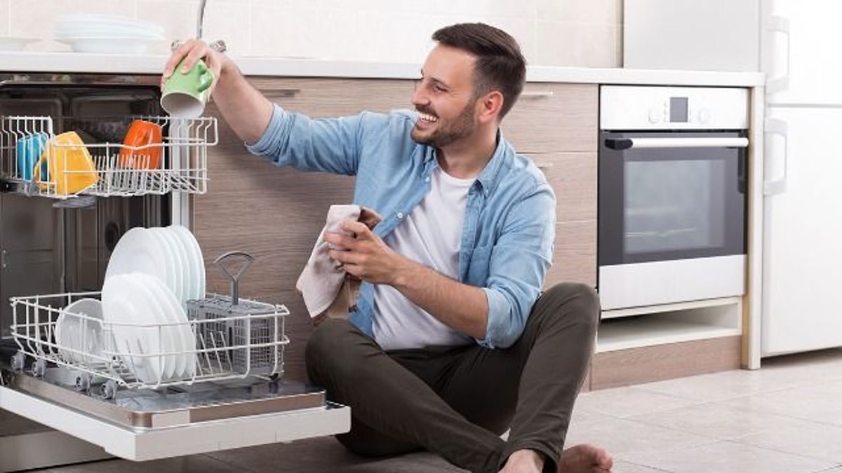'AITA for using my dishwasher as a storage space and still expecting my partner to do dishes?'