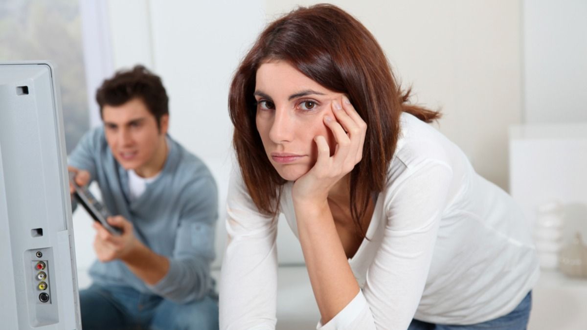 Woman warns video game addicted husband that he'll lose everything, husband laughs her off. AITA?