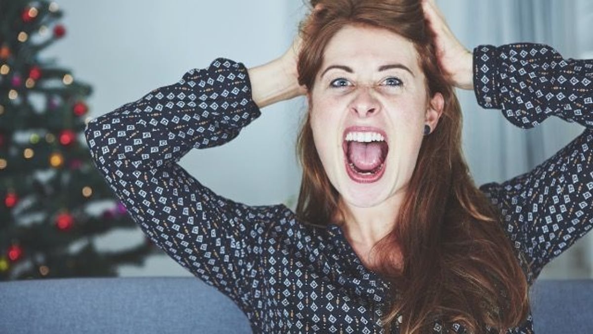 Woman refuses to invite stepdad to x-mas unless he apologizes for 'Pepsi 'incident.