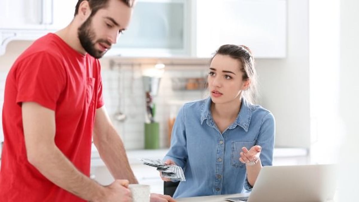 'AITA for not splitting rent 50/50 with my fiancé?'