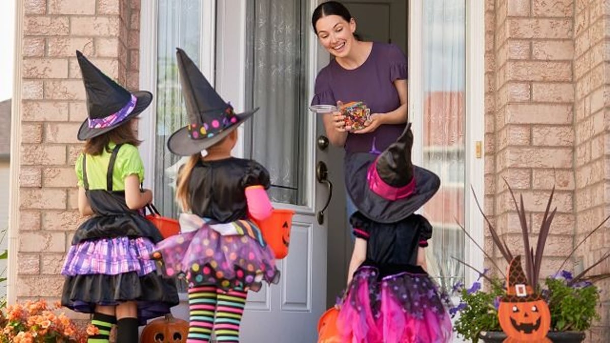 'AITA for planning on only giving out Halloween candy to kids from our neighborhood?'