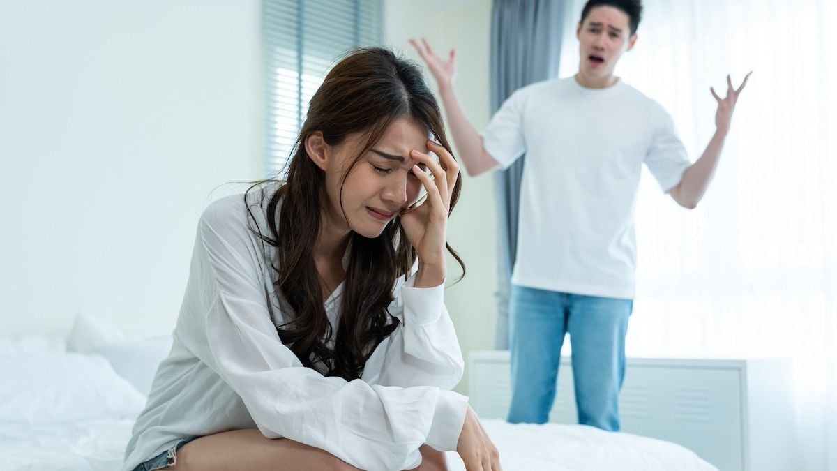 AITA for wanting to break up with my BF for giving my Hamilton tickets to his sister?' UPDATED | Someecards AITA