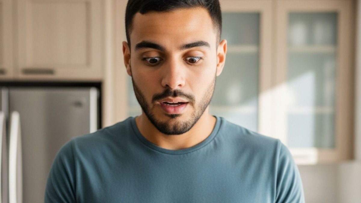 'I found a photo of a woman who is not my mom in my dad's wallet.' UPDATED